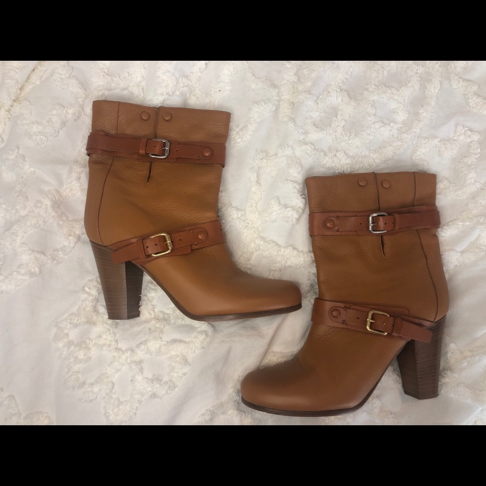 Chloé Leather Booties